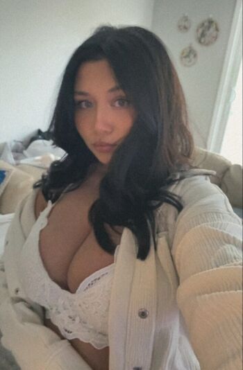 Full leaked Helloimtaratara page private onlyfans photo