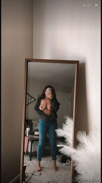 Full leaked Helloimtaratara private onlyfans photo