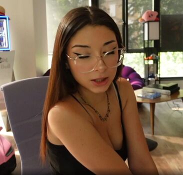 Full leaked Helydia private onlyfans photo