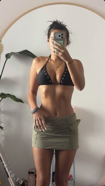 Full leaked Henna private onlyfans photo