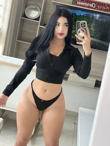 Full leaked Heosan di page private onlyfans photo