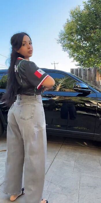 Full leaked Hermosa kari private onlyfans photo
