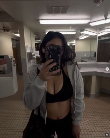 Full leaked Hermosainez private onlyfans photo