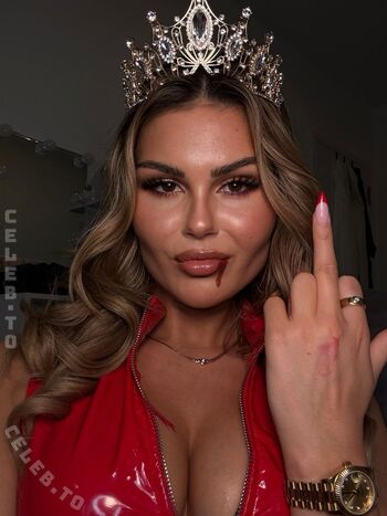 Full leaked Herrin bella page private onlyfans photo