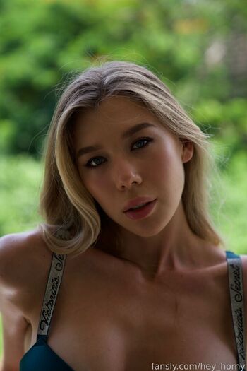 Full leaked Heyhorny mira private onlyfans photo