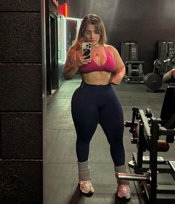 Full leaked Heymarianacamps private onlyfans photo