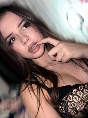 Full leaked Heyselova private onlyfans photo