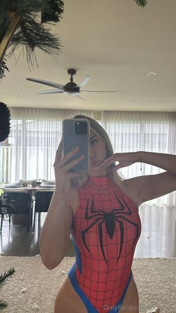 Full leaked Hhopey  page private onlyfans photo