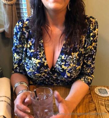 Full leaked High heel gilf private onlyfans photo