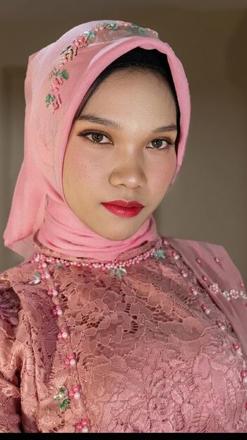 Full leaked Hijab soffia private onlyfans photo