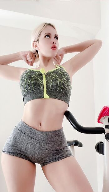 Full leaked Hika cosplay private onlyfans photo