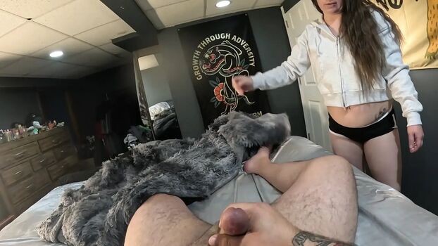 Full leaked Hikingbarbie private onlyfans photo