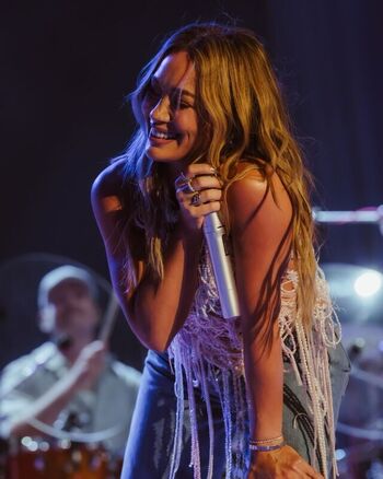 Full leaked Hilary duff page private onlyfans photo