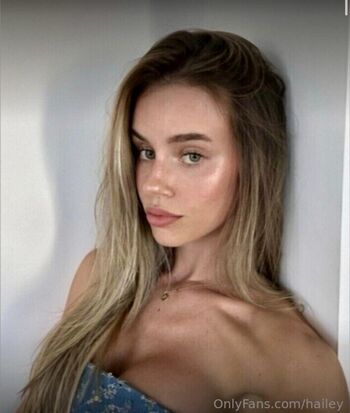 Full leaked Hiley grce page private onlyfans photo