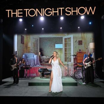 Full leaked Hillary duff private onlyfans photo