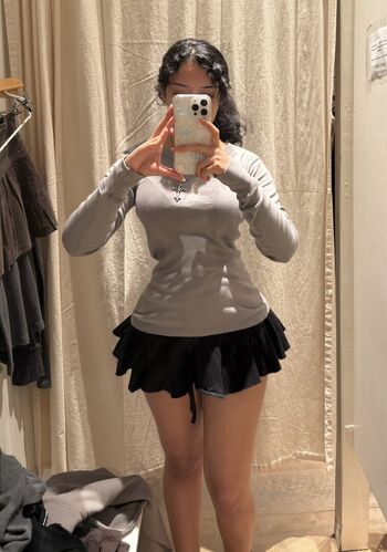 Full leaked Hinederegf private onlyfans photo