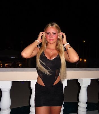 Full leaked Hippicam page private onlyfans photo