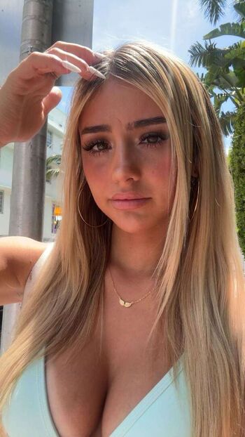 Full leaked Hippicam private onlyfans photo