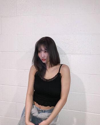 Hirai Momo