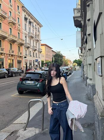 Hirai Momo