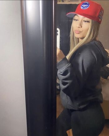 Full leaked Hispanic  page private onlyfans photo