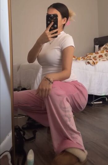 Full leaked Hispanic page private onlyfans photo