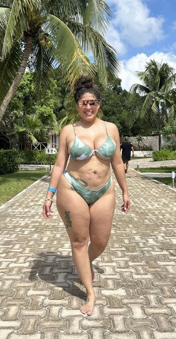 Full leaked Hispanic private onlyfans photo