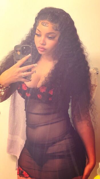 Full leaked Hldmyblunt private onlyfans photo