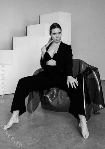 Full leaked Hollaura private onlyfans photo