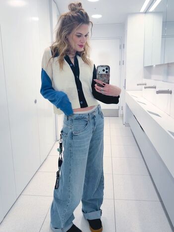 Full leaked Hollie bennett private onlyfans photo