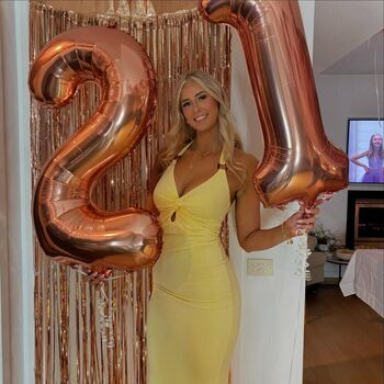 Full leaked Holly griffith private onlyfans photo