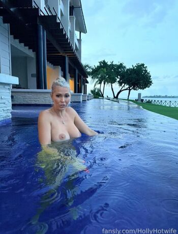 Full leaked Holly hotwife page private onlyfans photo