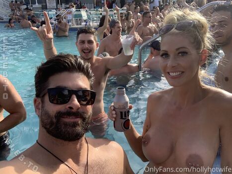 Full leaked Holly hotwife page private onlyfans photo