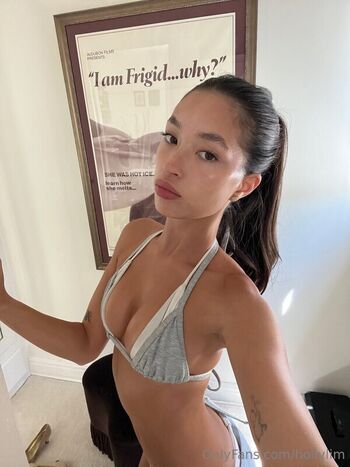Full leaked Holly lim private onlyfans photo