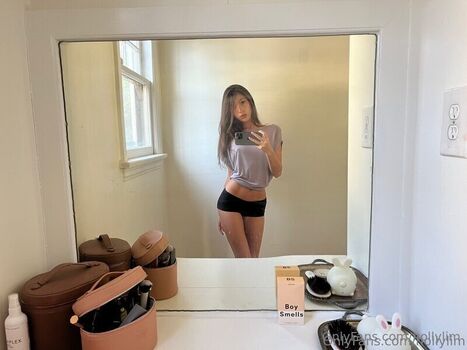 Full leaked Holly lim private onlyfans photo