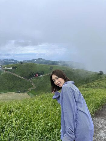 Full leaked Holly shu private onlyfans photo