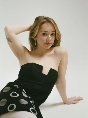 Full leaked Holly taylor private onlyfans photo