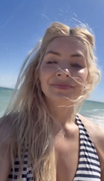 Full leaked Holly willoughby private onlyfans photo
