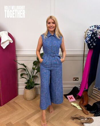 Full leaked Holly willoughby private onlyfans photo