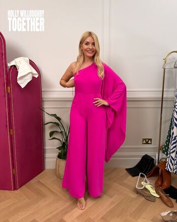 Full leaked Holly willoughby private onlyfans photo