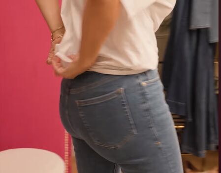 Full leaked Holly willoughby private onlyfans photo