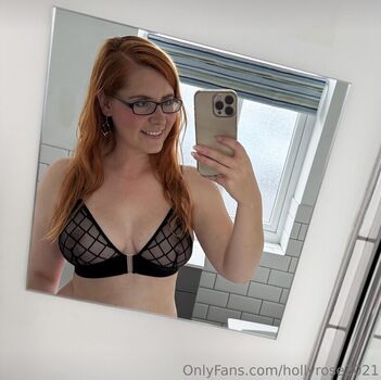 Full leaked Hollyrose private onlyfans photo