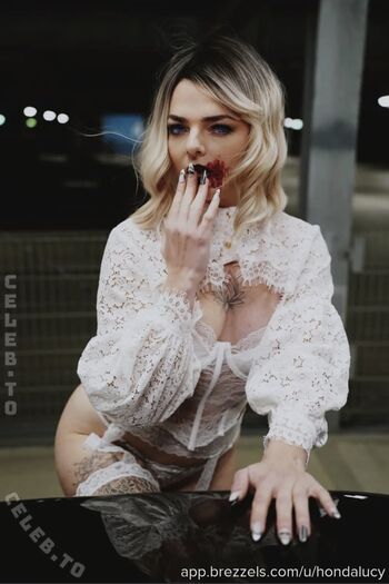 Full leaked Hondalucy private onlyfans photo