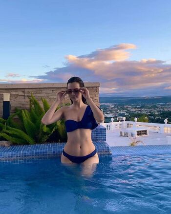 Full leaked Honduran girls private onlyfans photo