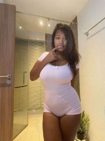 honey__kanyarat