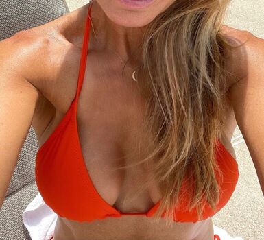 Full leaked Honeybear private onlyfans photo