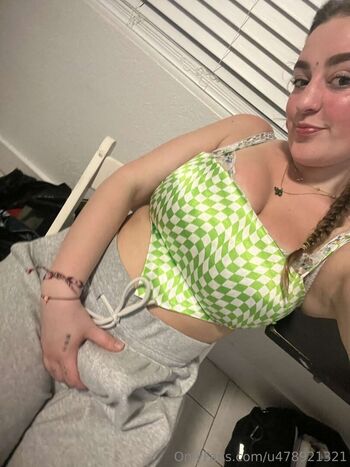 Full leaked Honeybigmeat private onlyfans photo