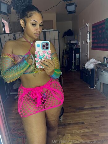 Full leaked Honeydrip private onlyfans photo