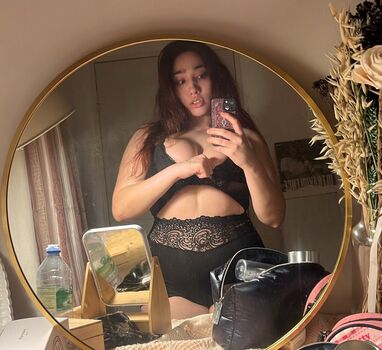 Full leaked Honeymoonblvrdd private onlyfans photo