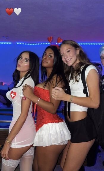 Full leaked Honeypot private onlyfans photo